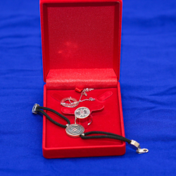 Coffret Bijoux Artisanaux – Argent Gravé & Cordon Tressé