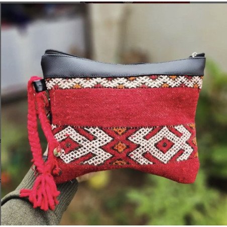 Pochette artisanale berbère en laine tissée