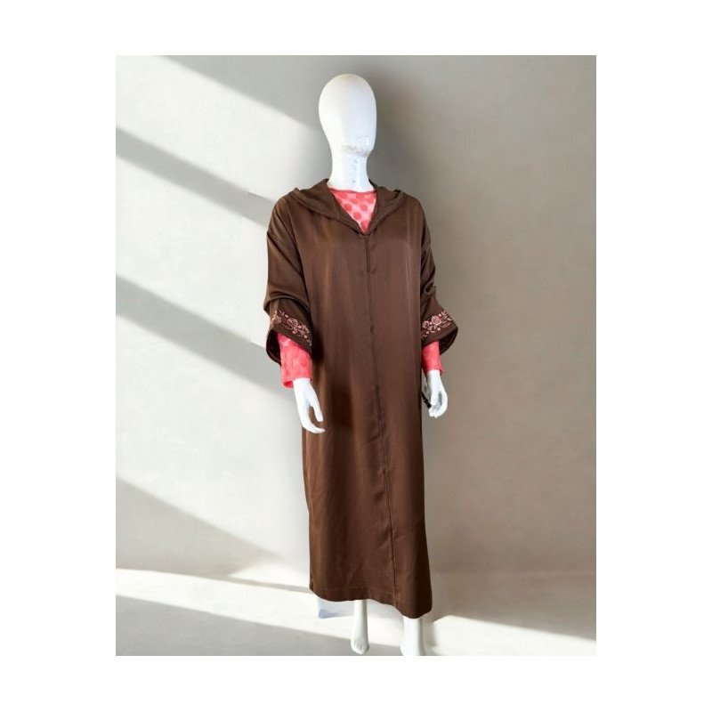 Djellaba marron deux pièces à broderies fines