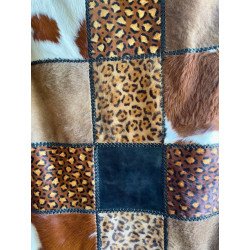 Tapis en cuir et peau naturelle